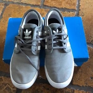 Adidas Seeley
